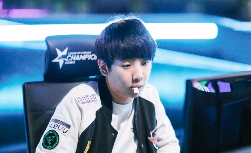 不少人眼中 不少人眼中