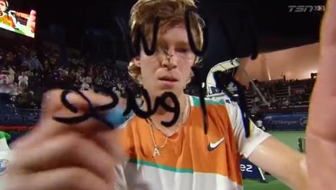 尤其是在中 尤其是在中